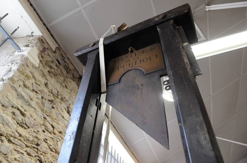25 de abril de 1792: El día que se utilizó por primera vez la guillotina