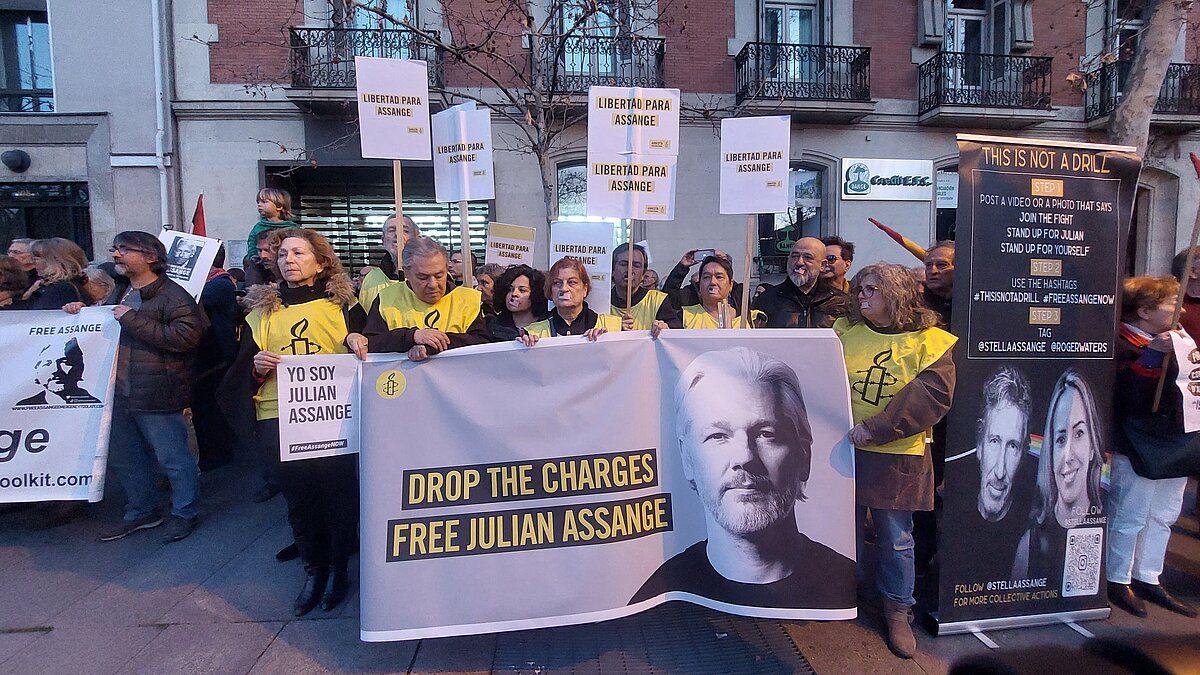 Manifestación en Madrid a favor de la retirada de cargos contra Assange
