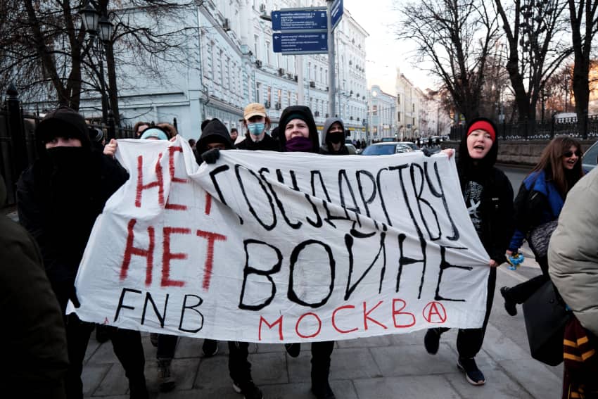 Protesta en las calles de Moscú contra la invasión de Ucrania