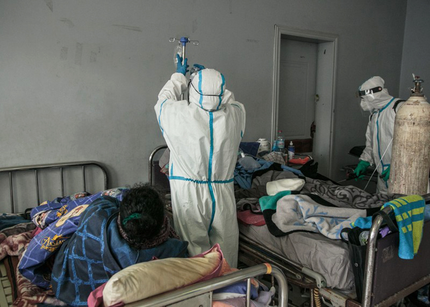 Pacientes en Madagascar reciben tratamiento para la COVID-19