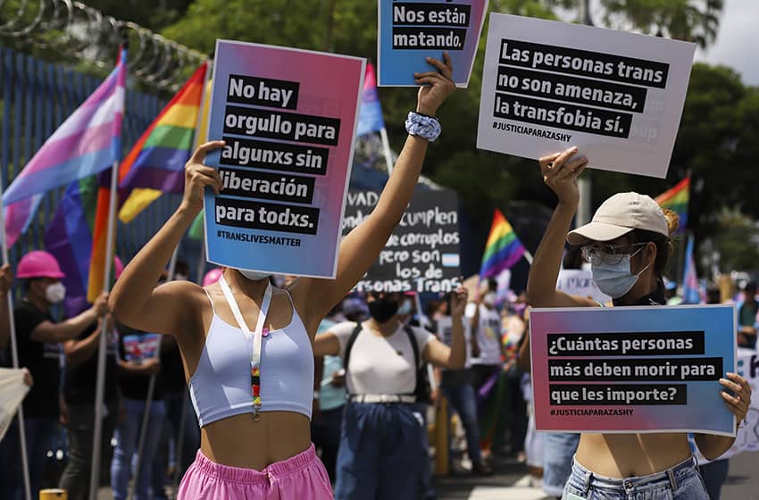 Protestas contra la homofobia, transfobia y bifobia