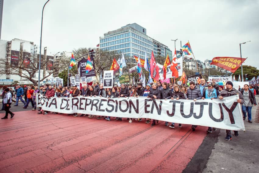 Manifestación para defender la cuenca de Salinas Grandes en Argentina